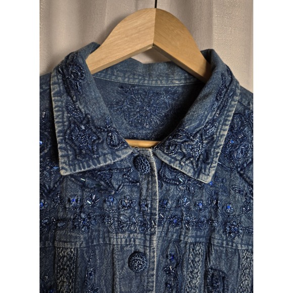 Vintage‎ Embroidered Beaded Denim Shacket with Crochet Trim - Picture 9 of 10